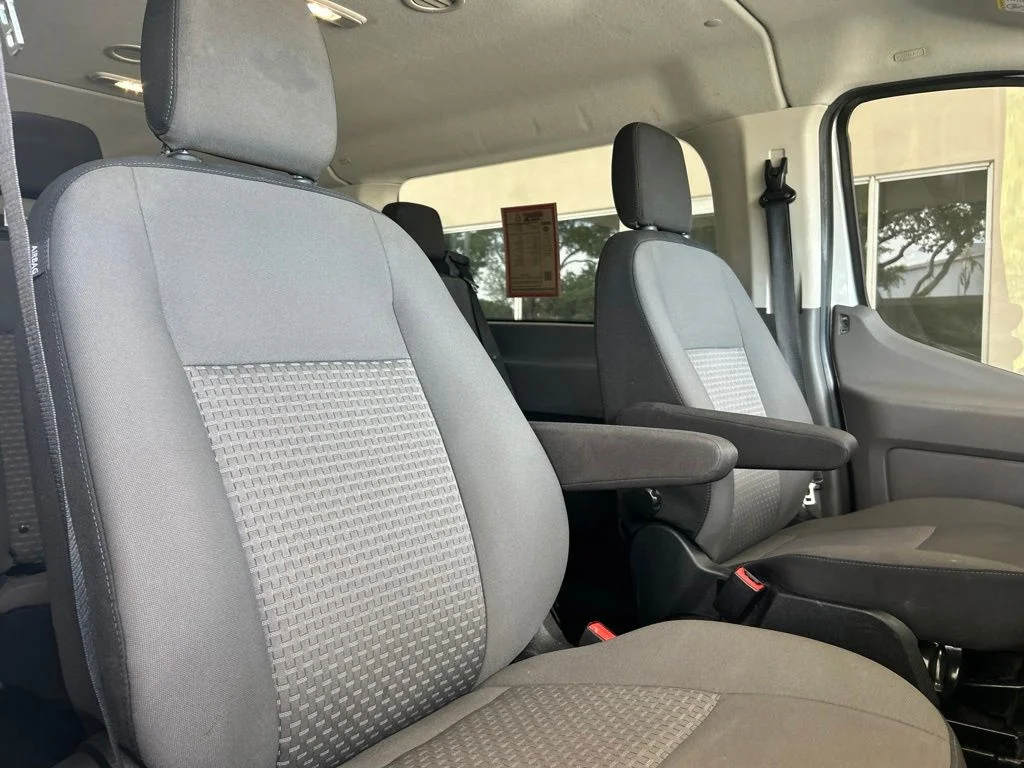 Used 2024 White Ford XLT image 22