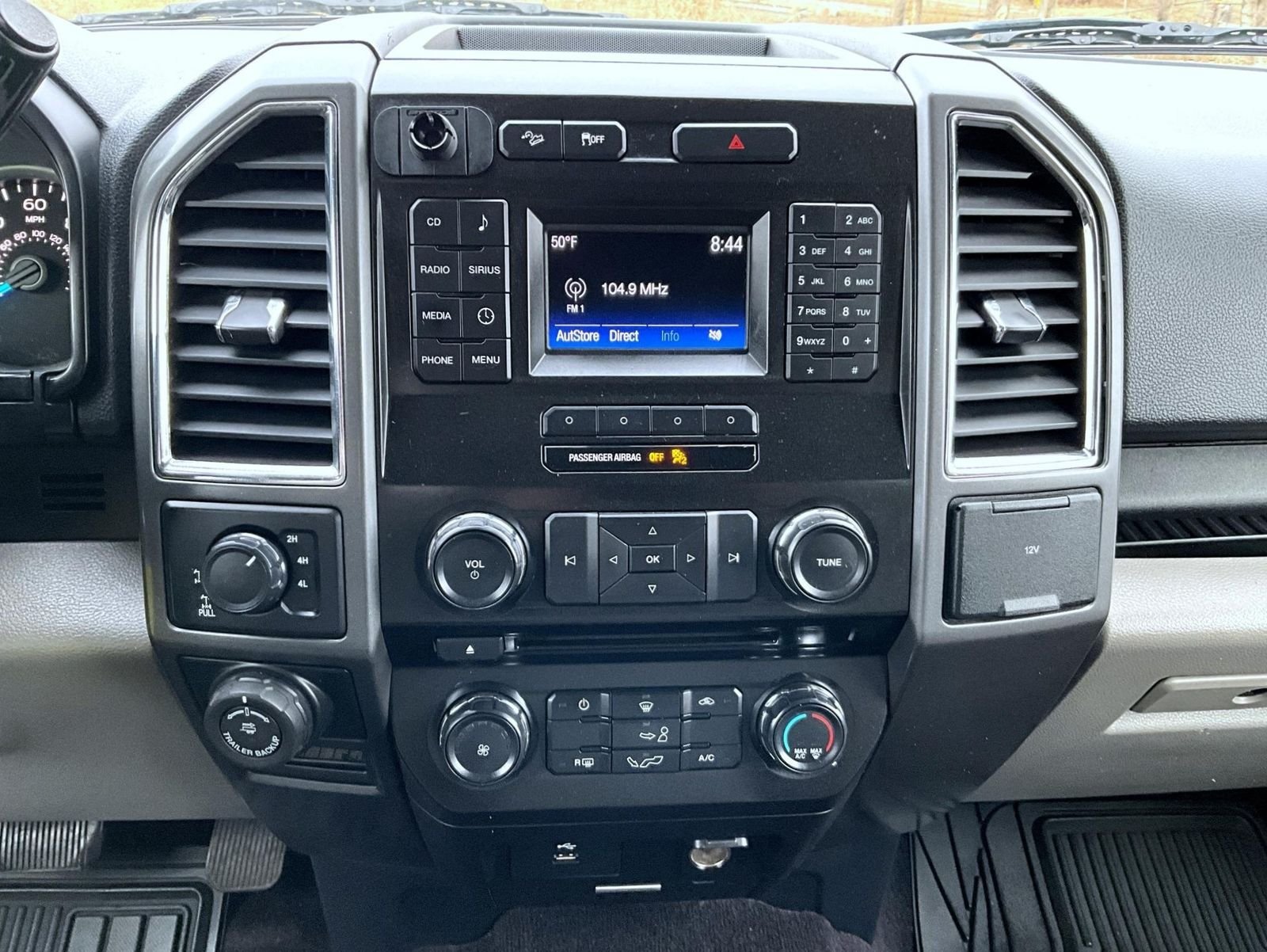 Used 2016 Brown Ford XLT image 13