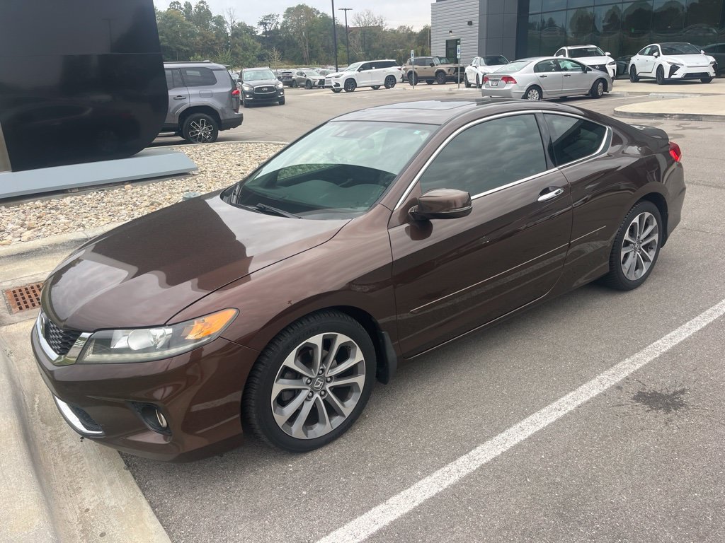 Used 2014 Tiger Eye Pearl Honda EX-L image 4