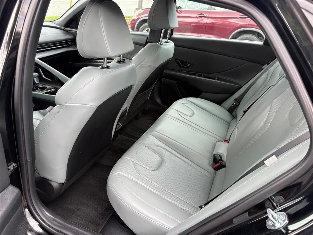Certified Used 2025 Abyss Black Pearl Hyundai Limited image 20