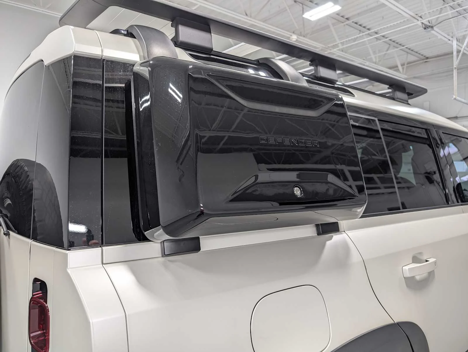 Used 2024 Pearl White satin exterior wrap Land Rover S image 13