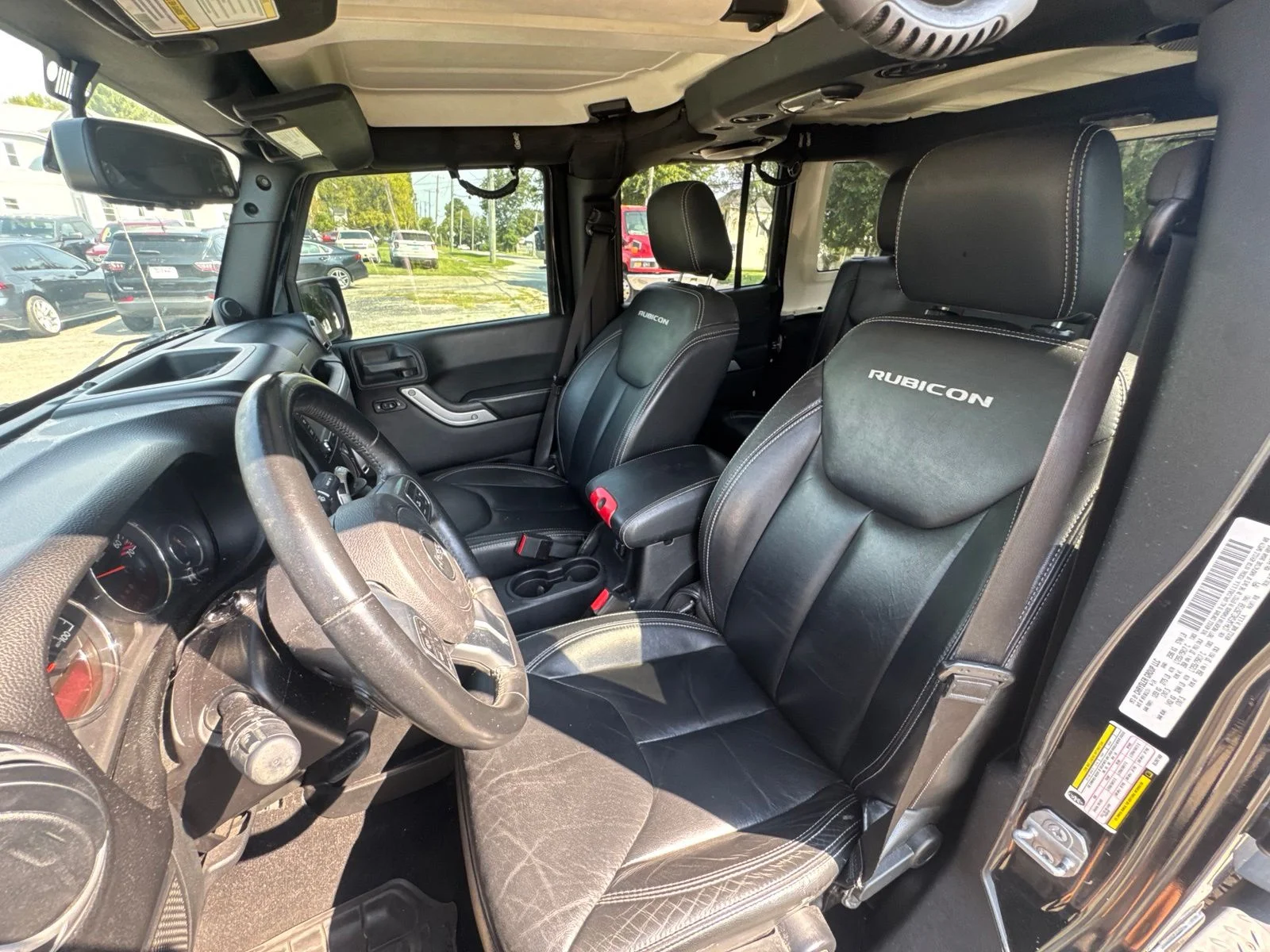 Used 2014 Black Jeep Unlimited Rubicon image 10