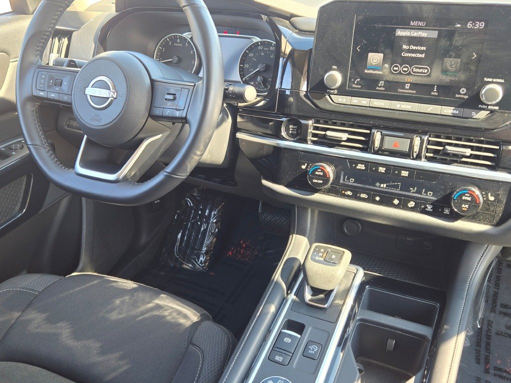 Certified Used 2025 Silver Nissan SV image 6