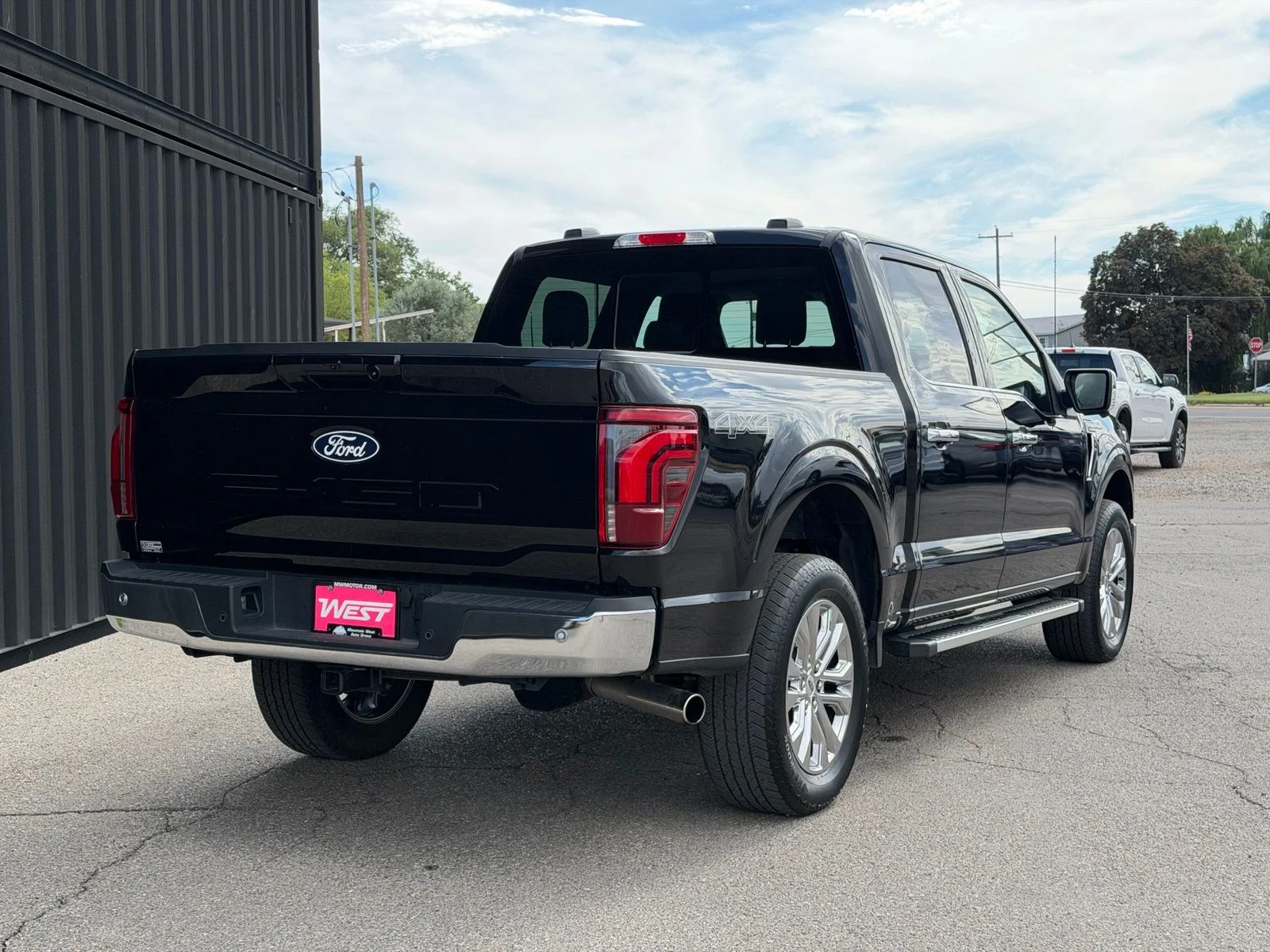 Used 2025 Black Ford Lariat image 7