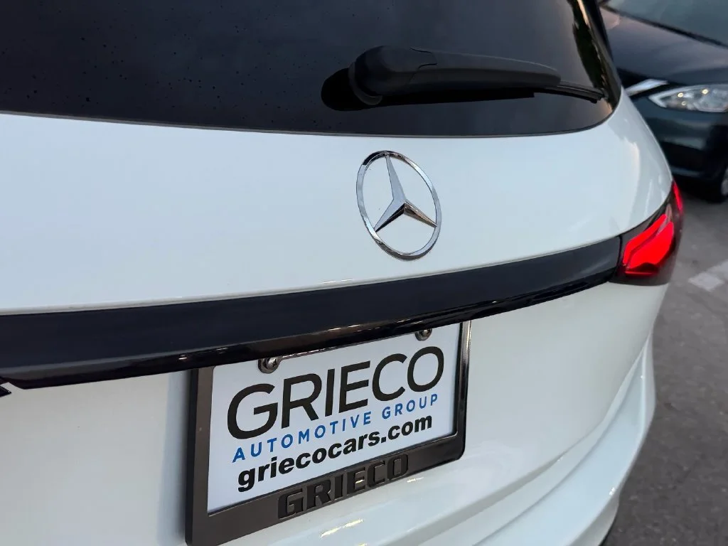 Used 2026 White Mercedes-Benz GLC 300 image 17