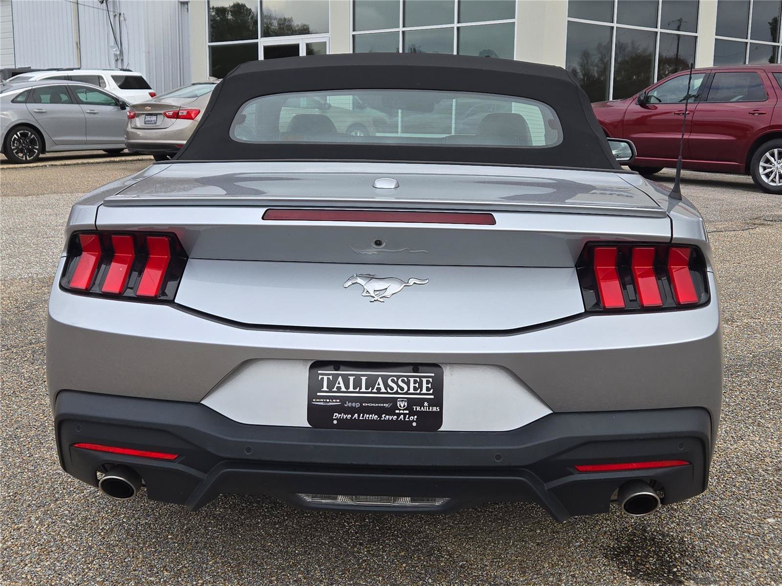2024 Ford Mustang EcoBoost - Photo 7