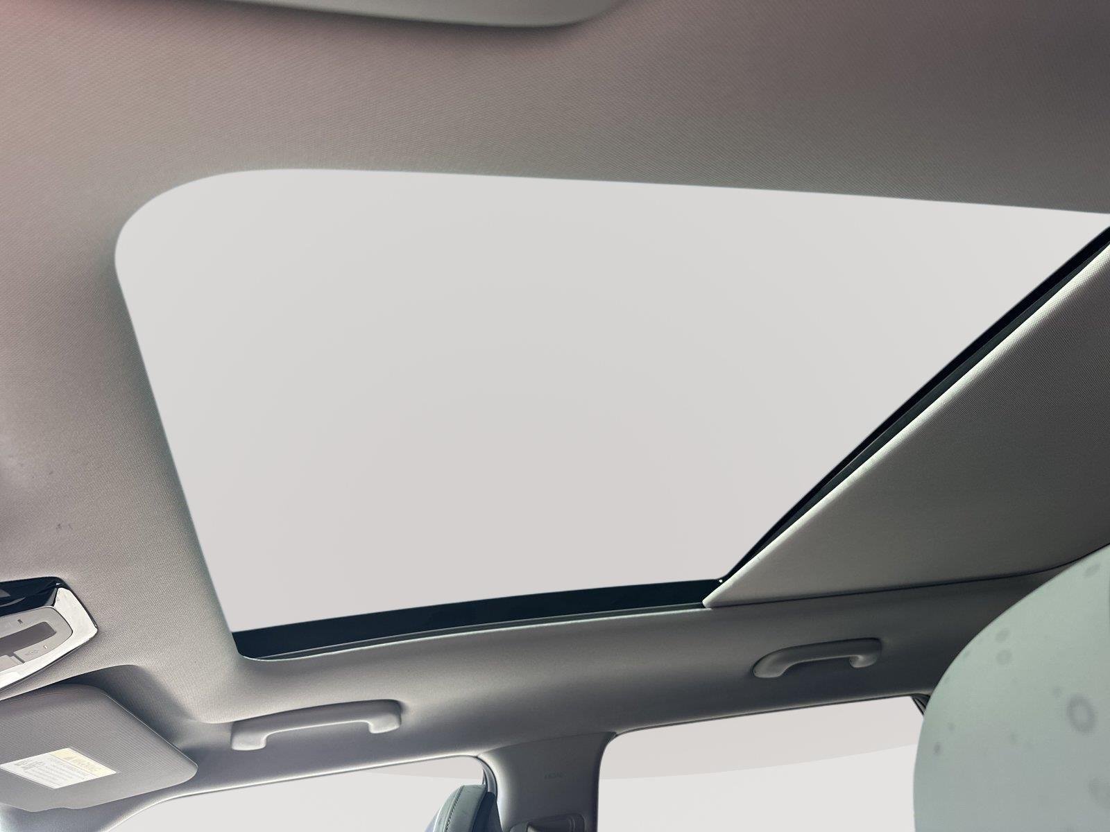 New 2027 Interstellar Gray Kia EX image 10