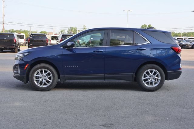 Used 2022 Blue Chevrolet LT image 4