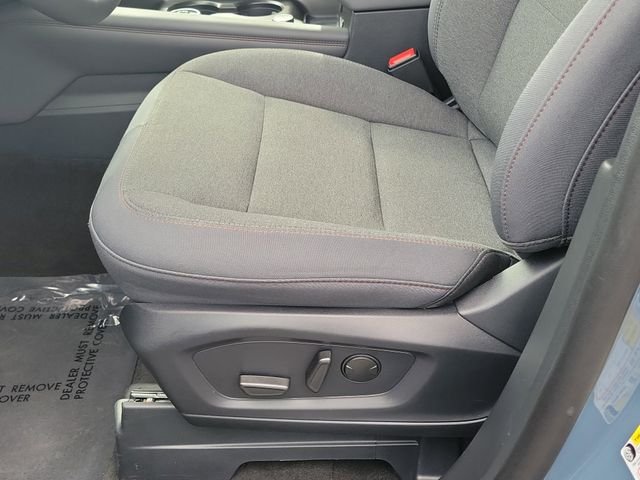 Used 2026 Vapor Blue Metallic Ford Active image 15