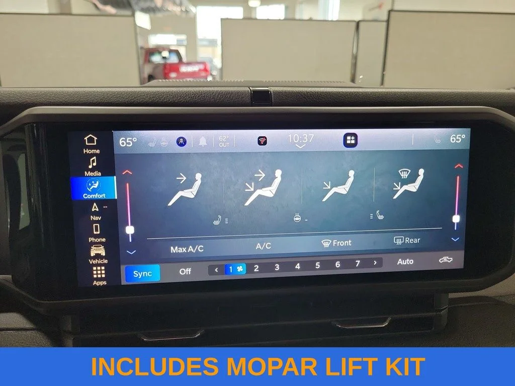 New 2025 Joose Jeep Sport S image 24