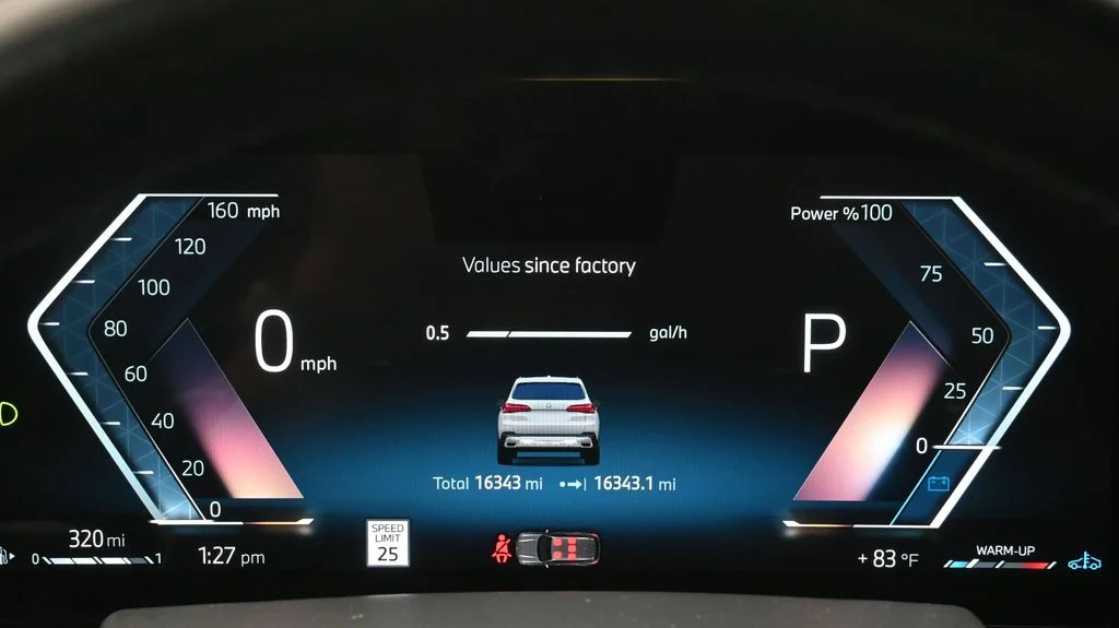 Certified Used 2024 Alpine White BMW sDrive40i image 9