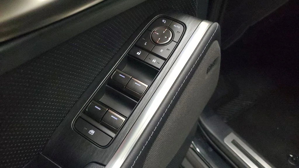 Used 2024 Black Lexus 550 Overtrail+ image 22