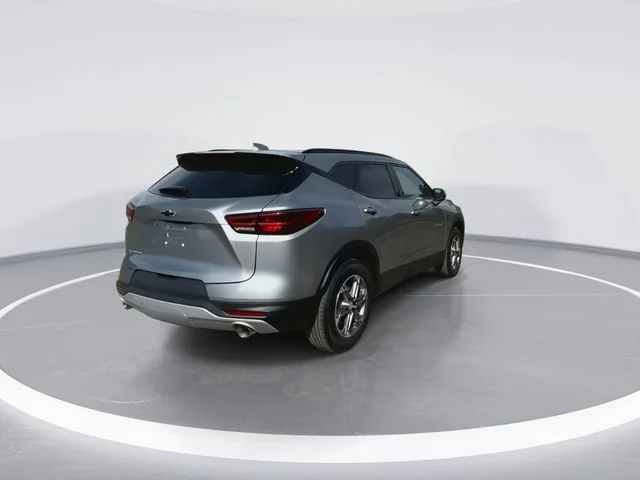 Used 2023 Gray Chevrolet LT image 11