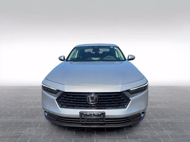 Used 2024 Silver Honda EX image 2