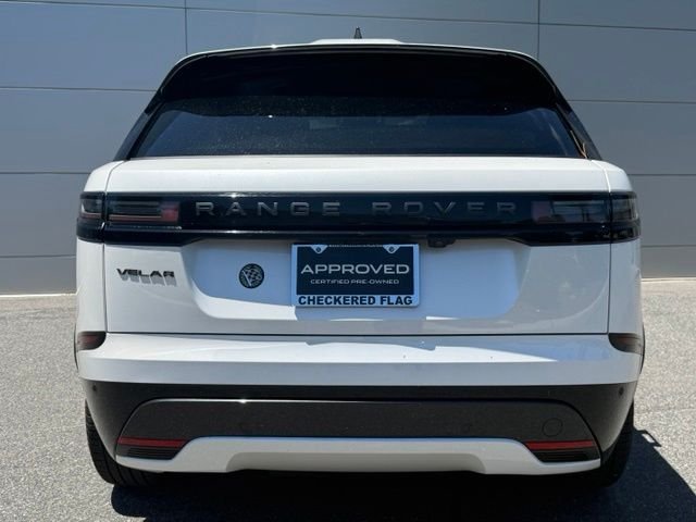 Certified Used 2026 White Land Rover Dynamic SE image 6