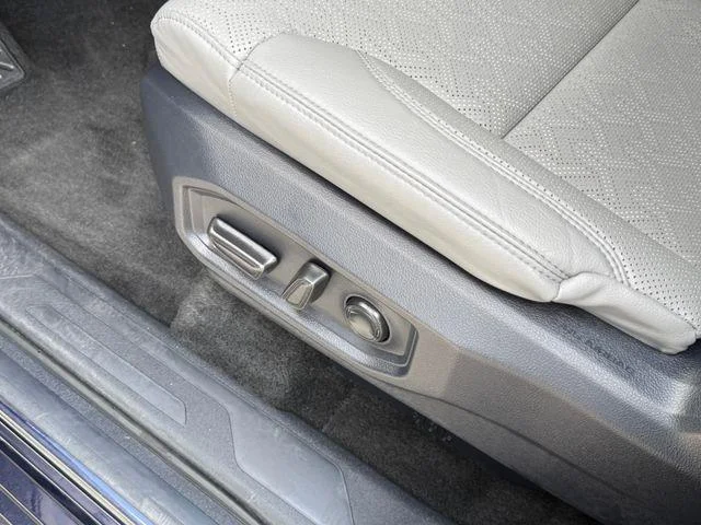 Certified Used 2025 BLUEPRINT Toyota Limited image 17