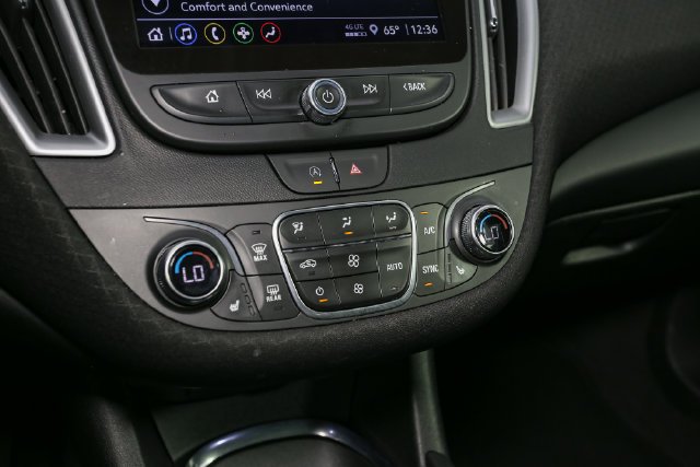 Used 2025 Blue Chevrolet LT image 24