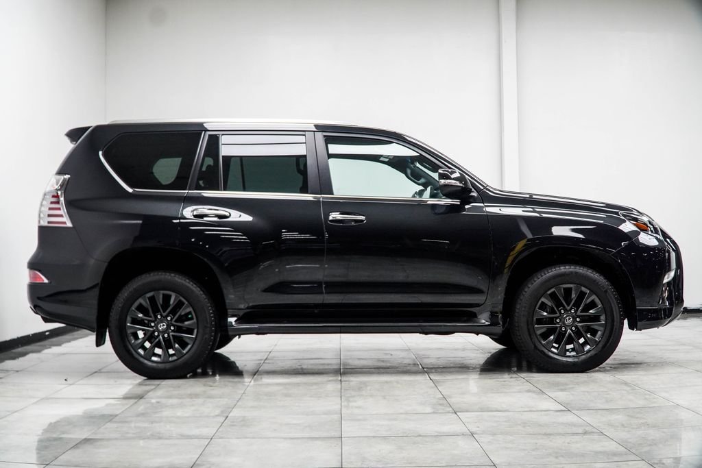 Used 2023 Black Lexus 460 image 7
