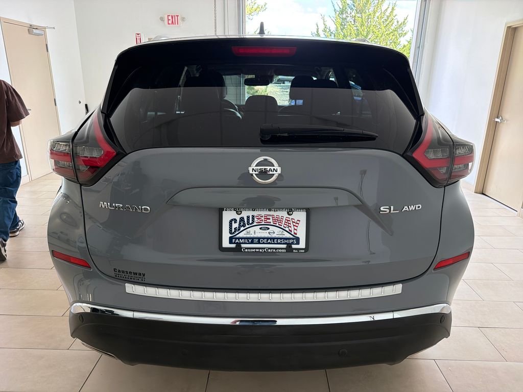 Used 2022 Boulder Gray Nissan SL image 6