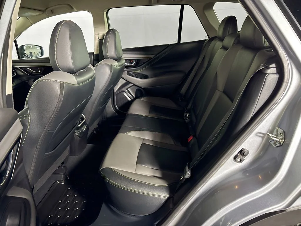 Used 2020 Silver Subaru Onyx Edition XT image 19