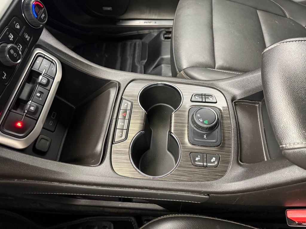 Used 2023 Silver GMC SLT image 54