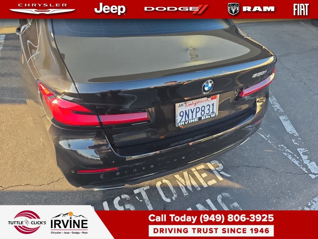 Used 2021 Black Sapphire Metallic BMW 530i image 4
