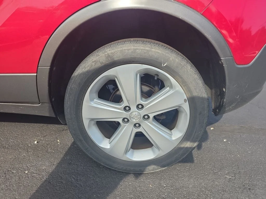 Used 2016 Red Buick Convenience image 27