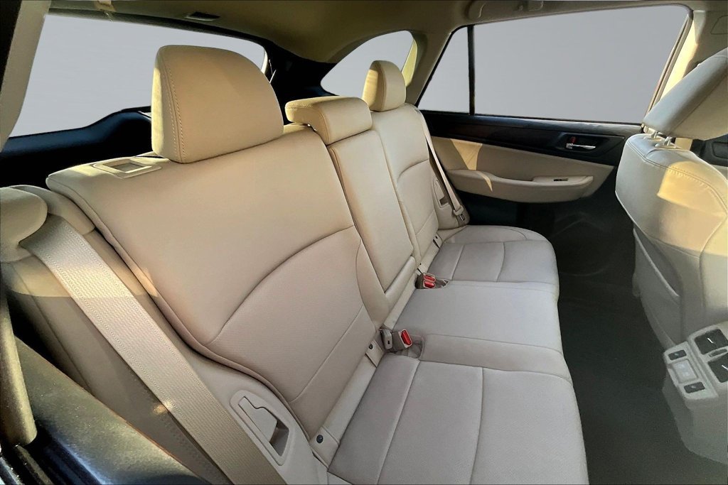 Used 2019 Green Subaru 2.5i image 25