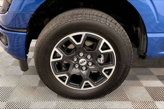 Used 2024 Atlas Blue Metallic Ford STX image 10