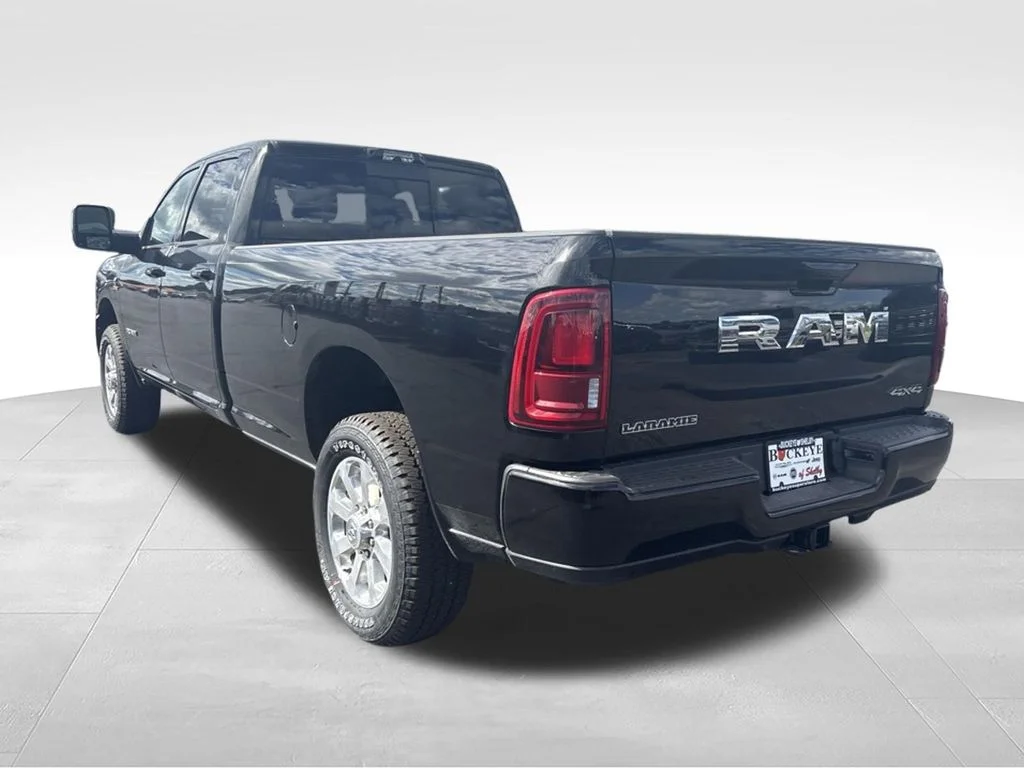 New 2026 Diamond Black Crystal Pearl-Coat Exterior Paint RAM LARAMIE image 5