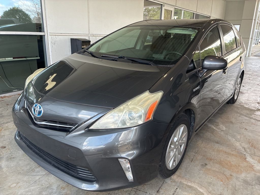 2013 Toyota Prius v Three