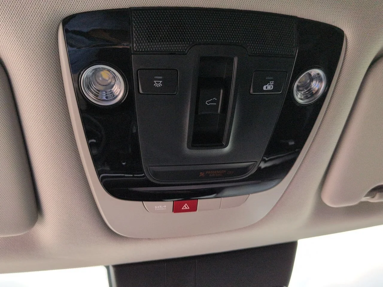 New 2027 Wolf Gray Kia EX image 24