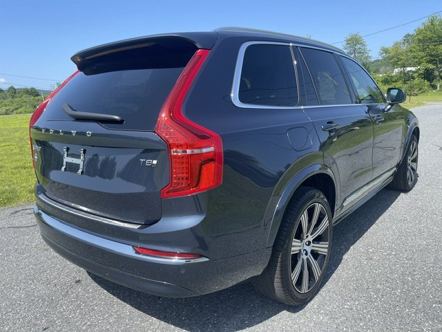 Used 2025 Blue Volvo Plus image 4