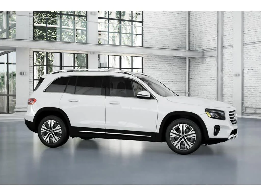 New 2026 Polar White Mercedes-Benz GLB 250 image 14