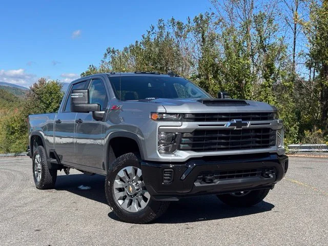 2026 Chevrolet Silverado 2500HD Custom