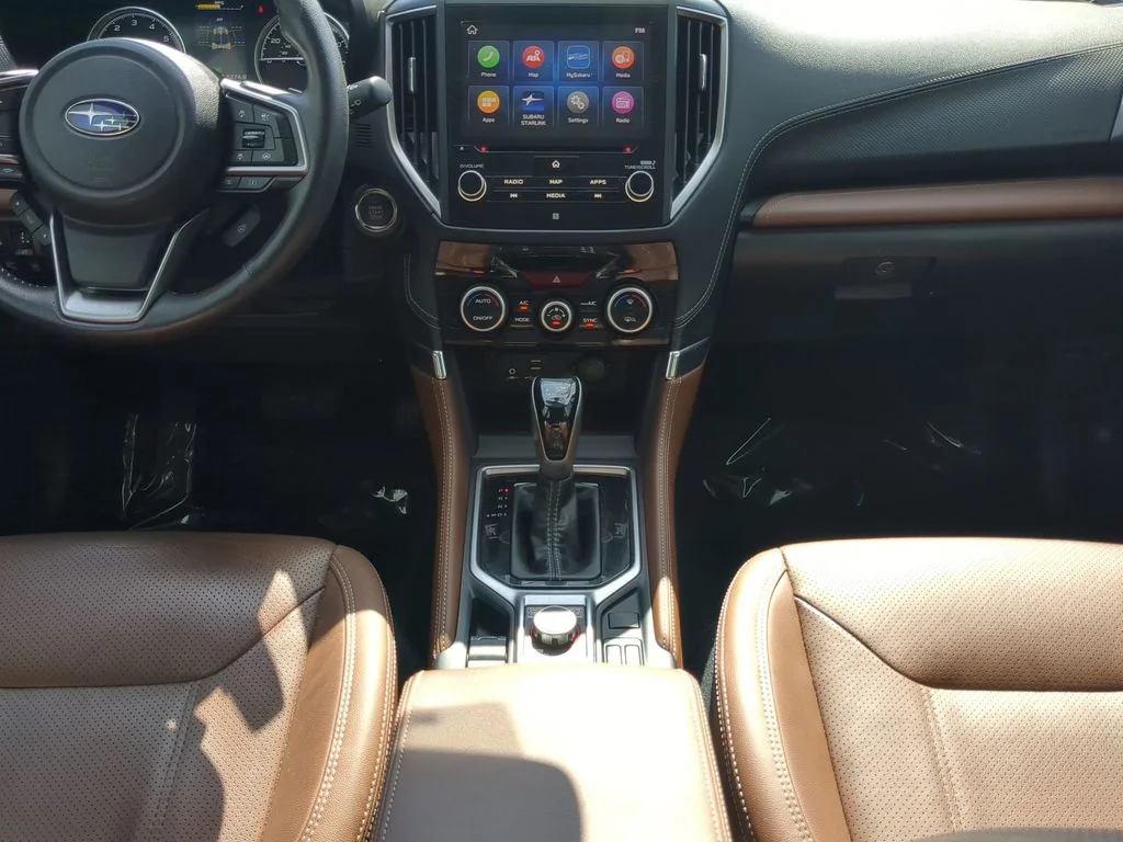 Used 2020 Black Subaru Touring image 15