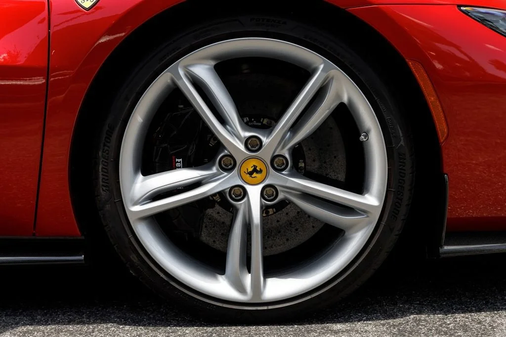 Used 2023 Rosso Imola Ferrari  image 36