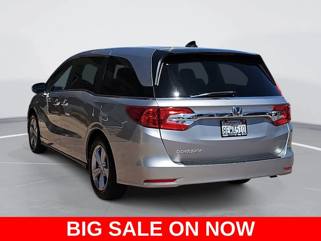 Used 2019 Blue Honda EX image 5