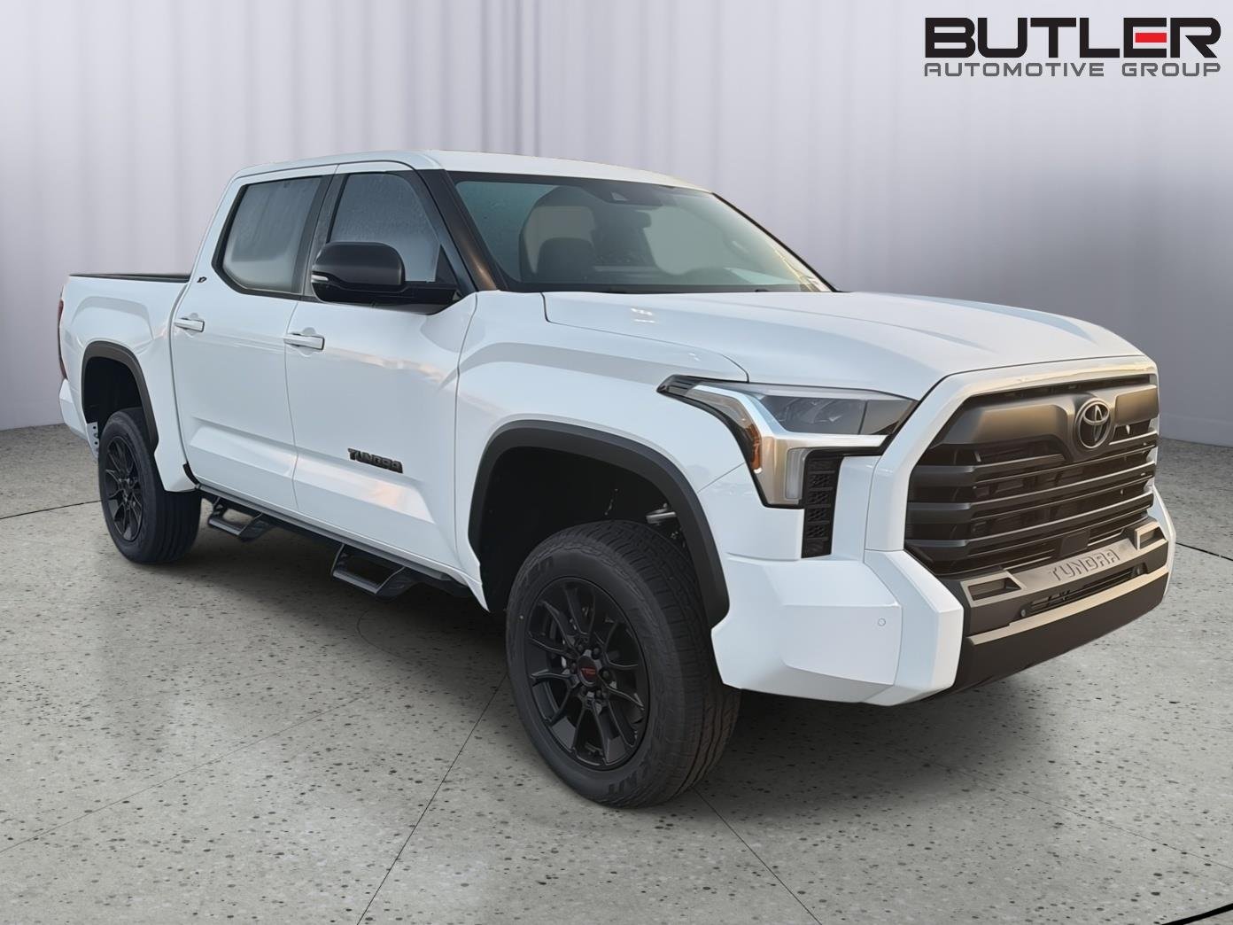 New 2026 Ice Cap Toyota SR5 image 8