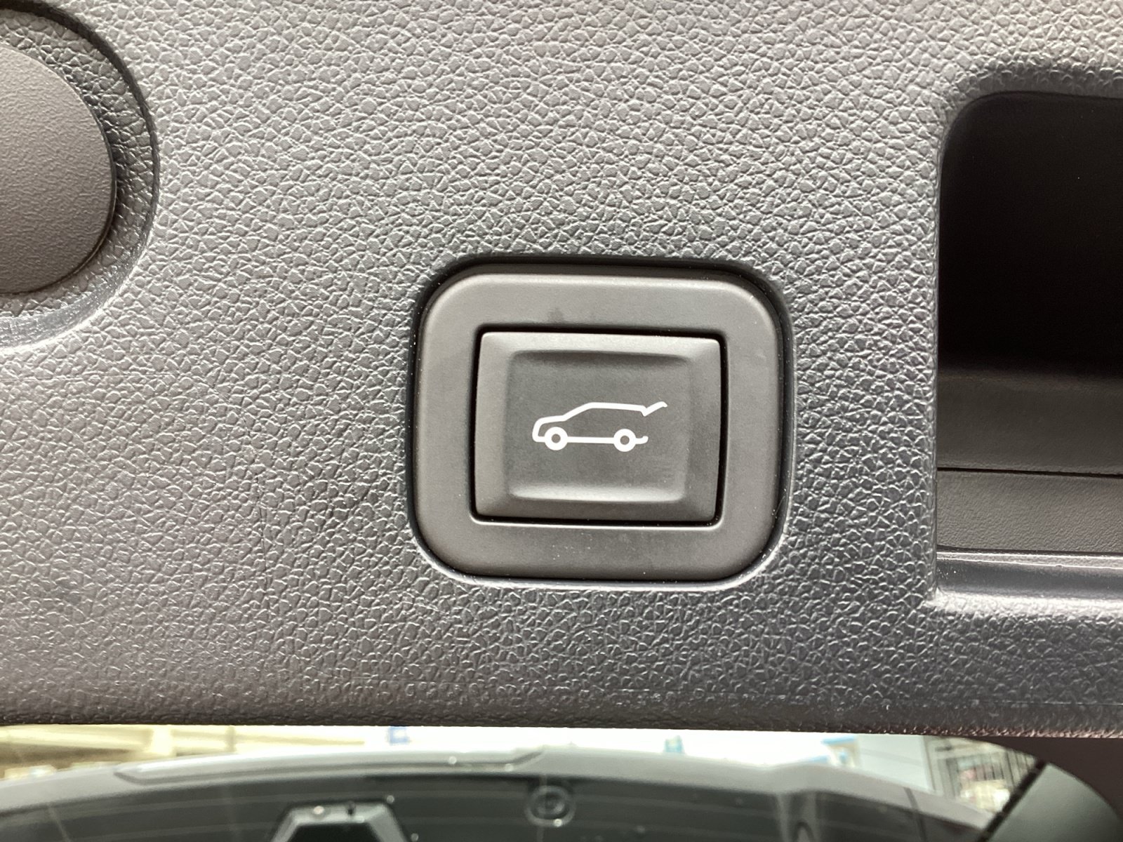 Used 2025 Radiant Red Tintcoat Chevrolet RS image 38