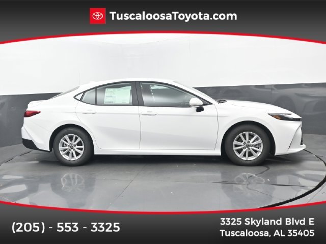 New 2026 Ice Cap Toyota LE image 1