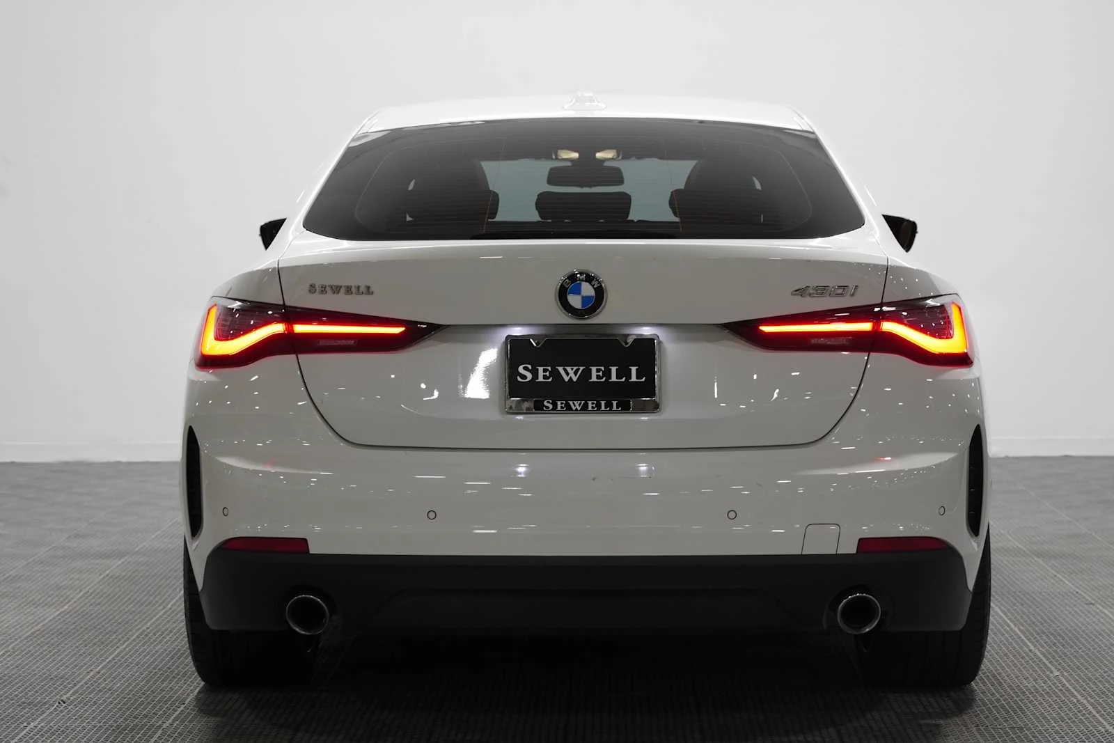 Certified Used 2023 Alpine White BMW 430i image 5