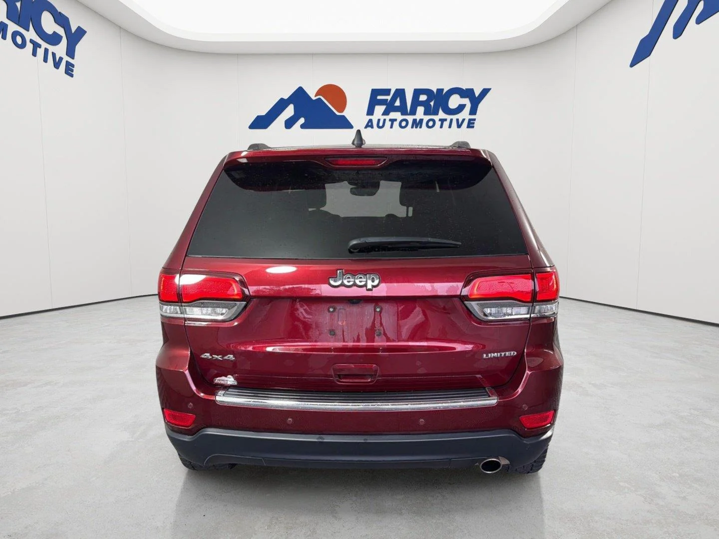 Used 2022 Velvet Red Pearlcoat Jeep Limited image 8