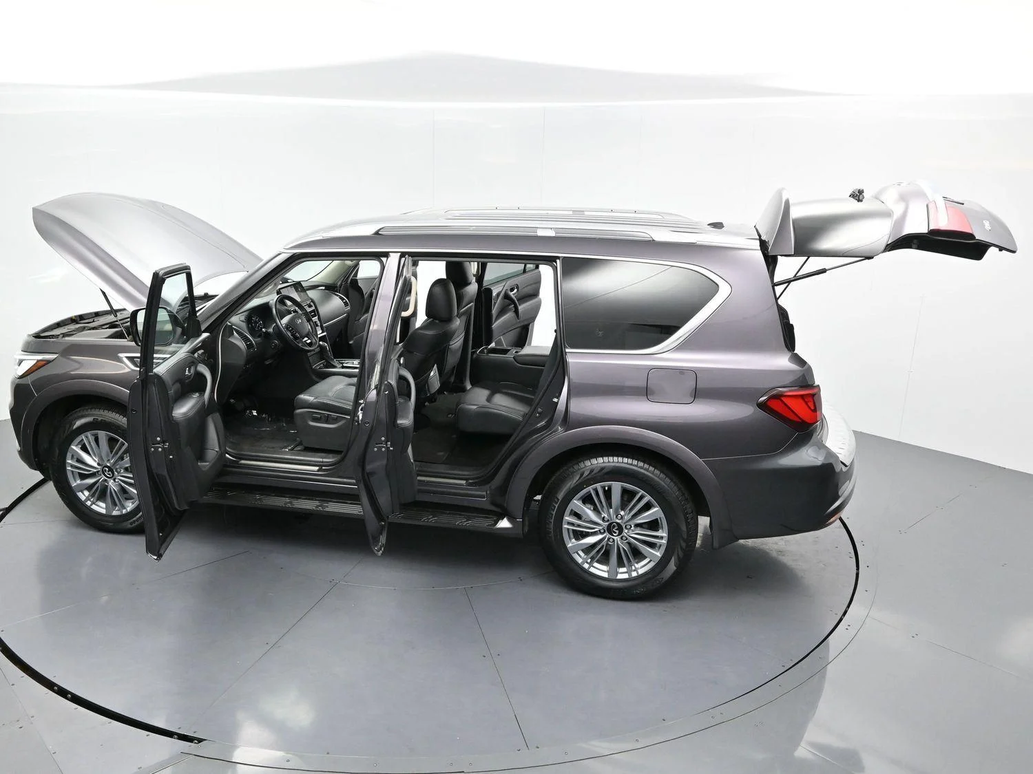 Used 2024 Anthracite Gray INFINITI LUXE image 54