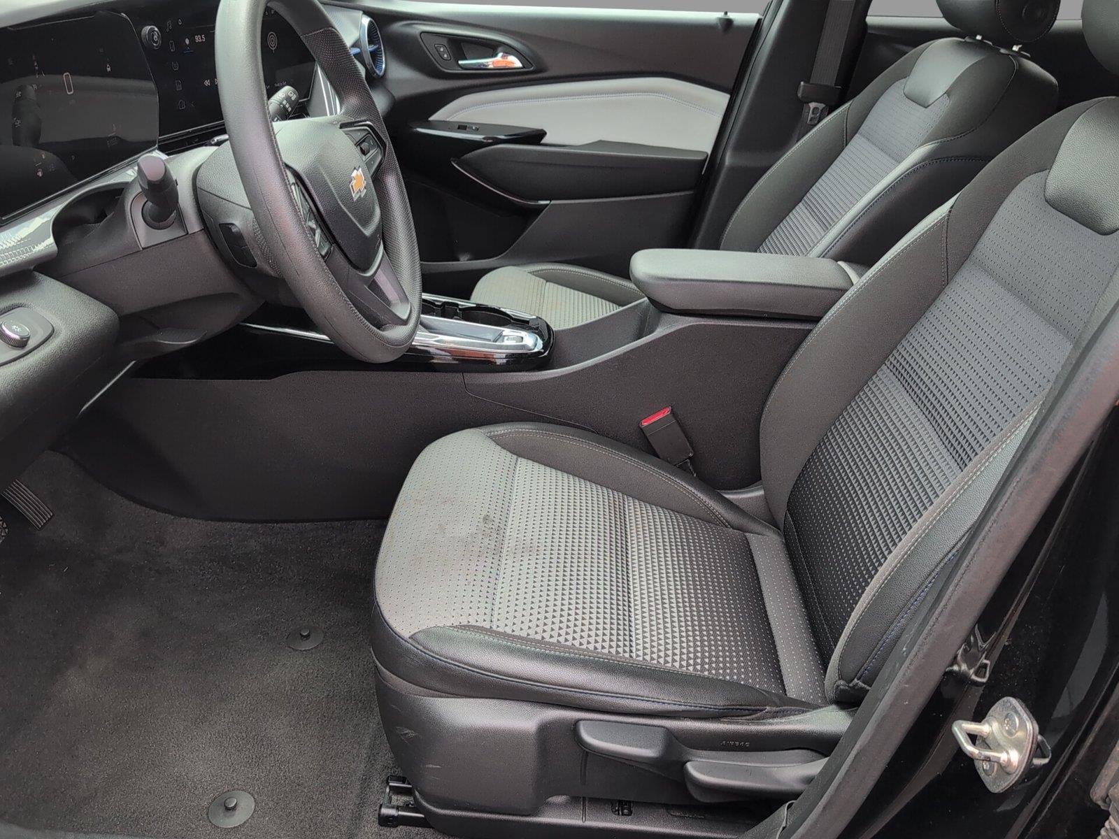 Used 2024 Mosaic Black Metallic Chevrolet LT image 13