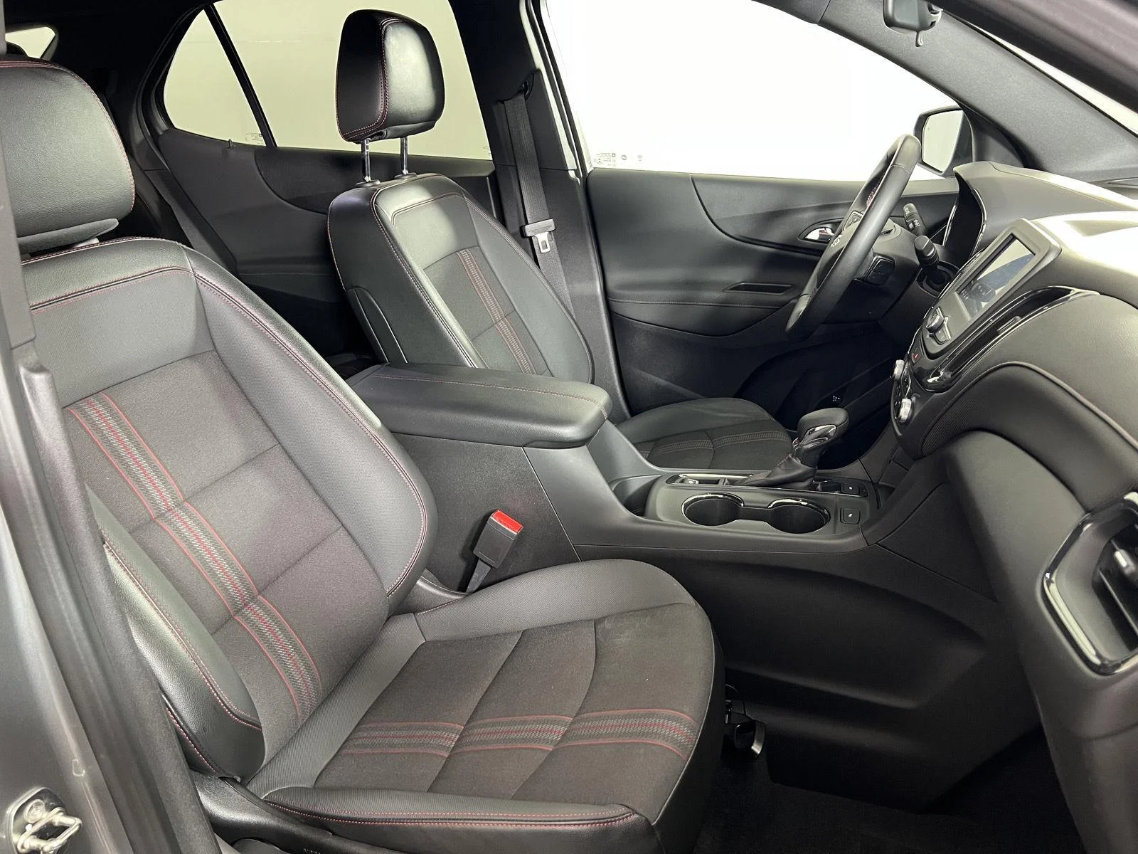 Used 2023 Sterling Gray Metallic Chevrolet RS image 22