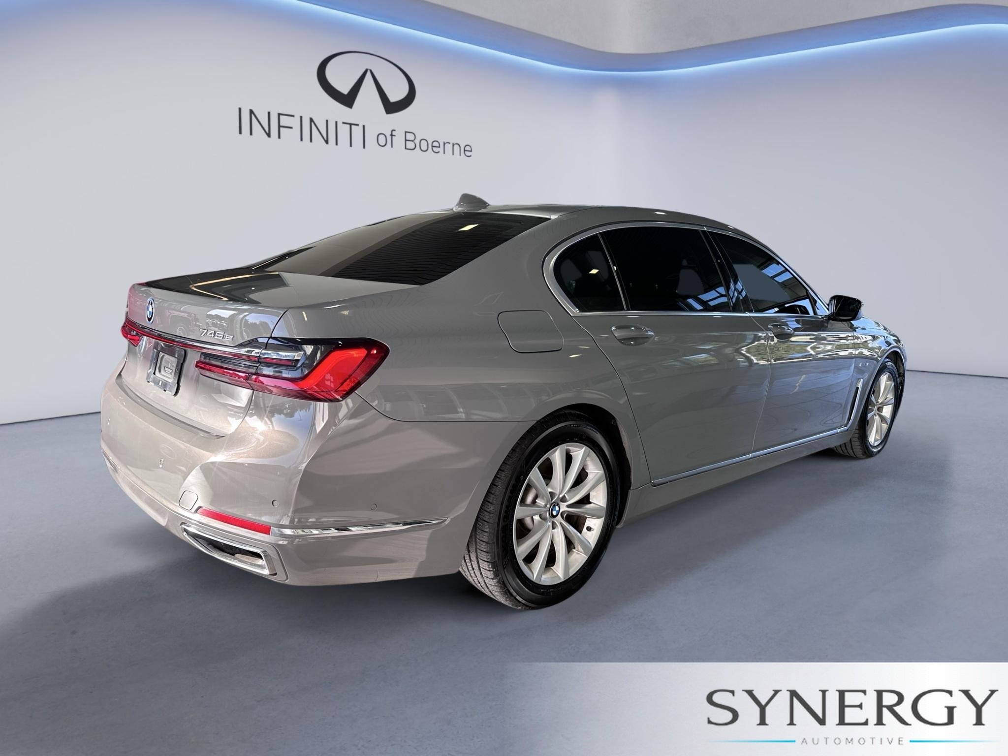Used 2022 Bernina Grey Amber Effect Metallic BMW 745e xDrive image 5