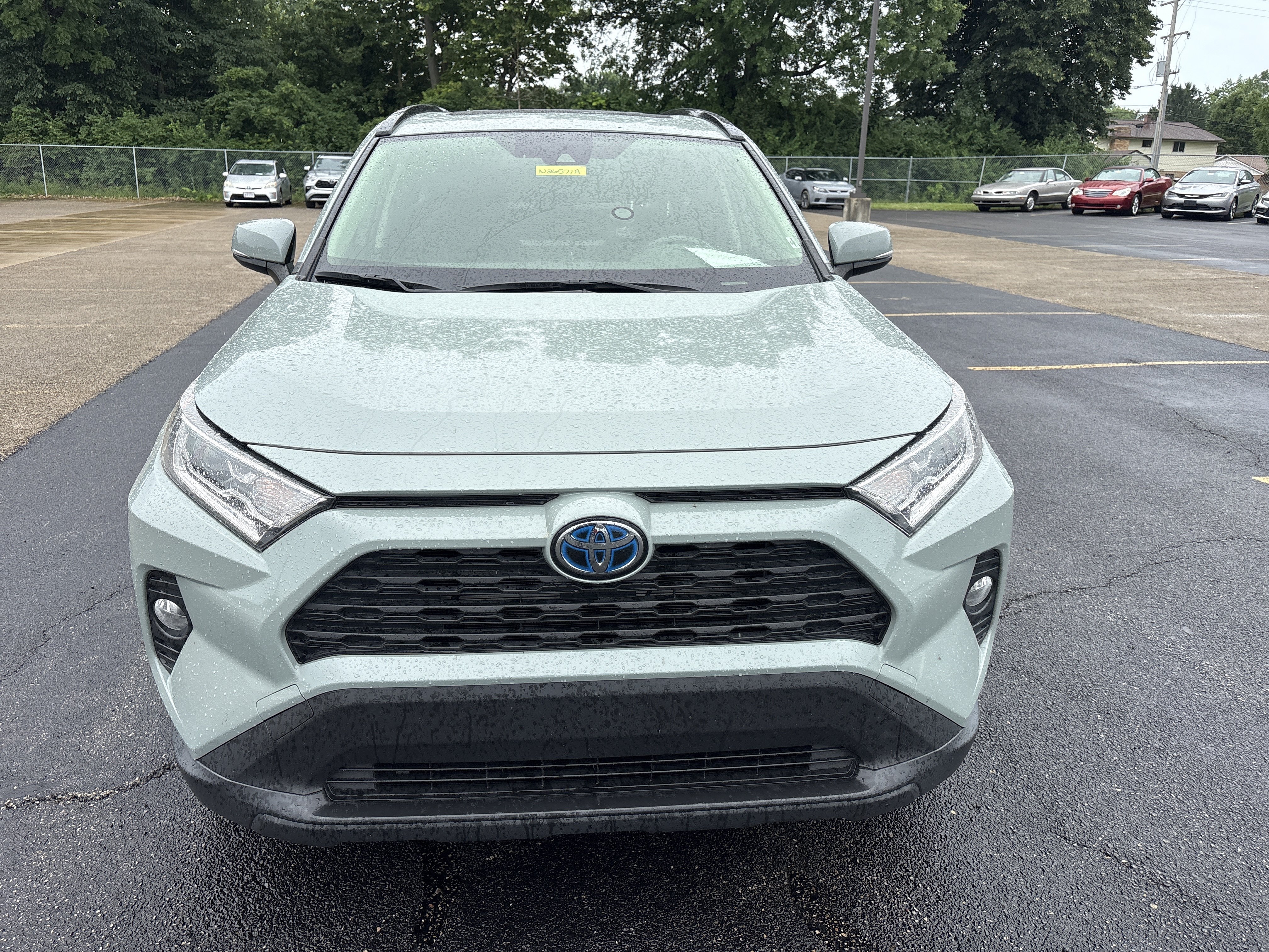 Used 2020 Lunar Rock Toyota Hybrid XLE image 2