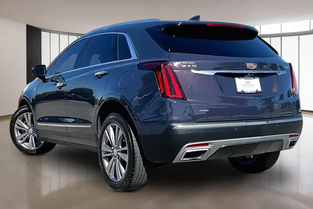 Used 2025 Black Cadillac Premium Luxury image 12