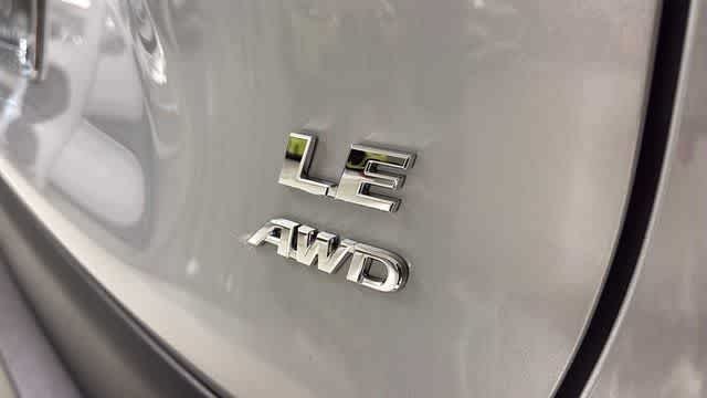 Used 2024 Silver Sky Metallic Toyota LE image 10